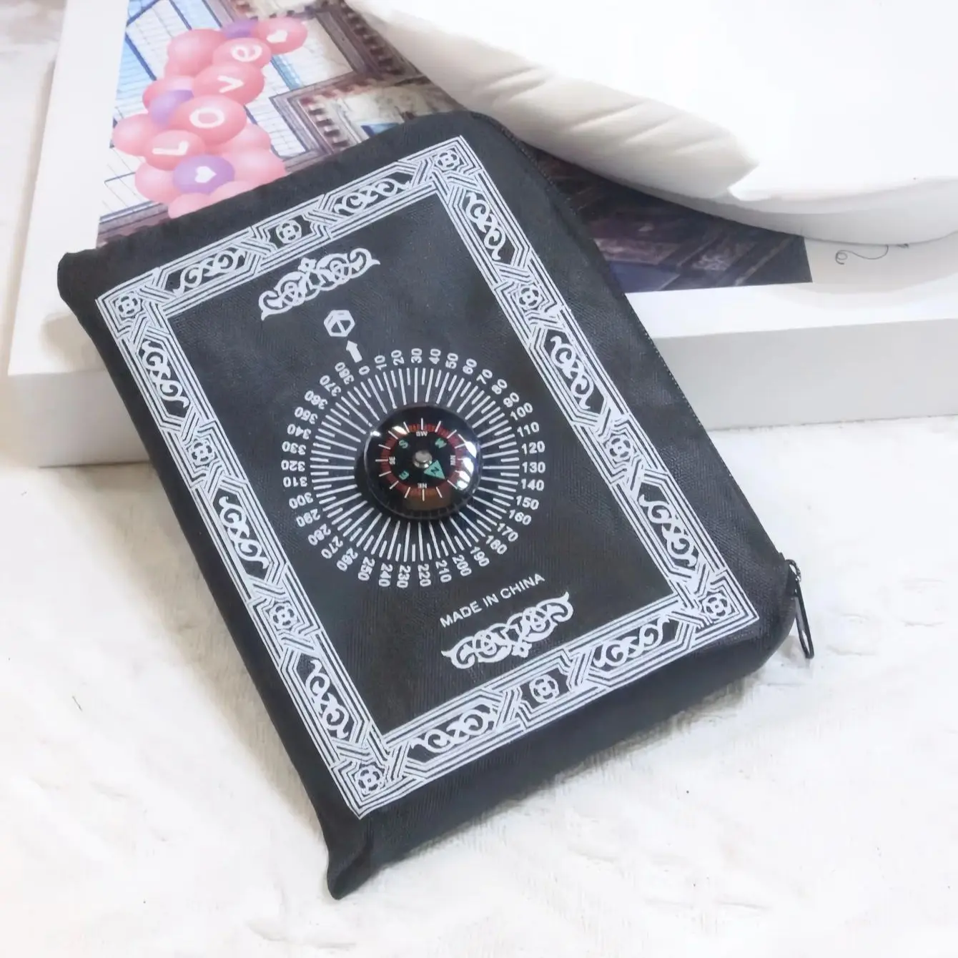 5 Stück Tragbare Gebetsmatte mit Kompass, Kniematte für Muslime, Wasserdichte Gebetsmatte mit Tasche, 60x100cm – Detail 4