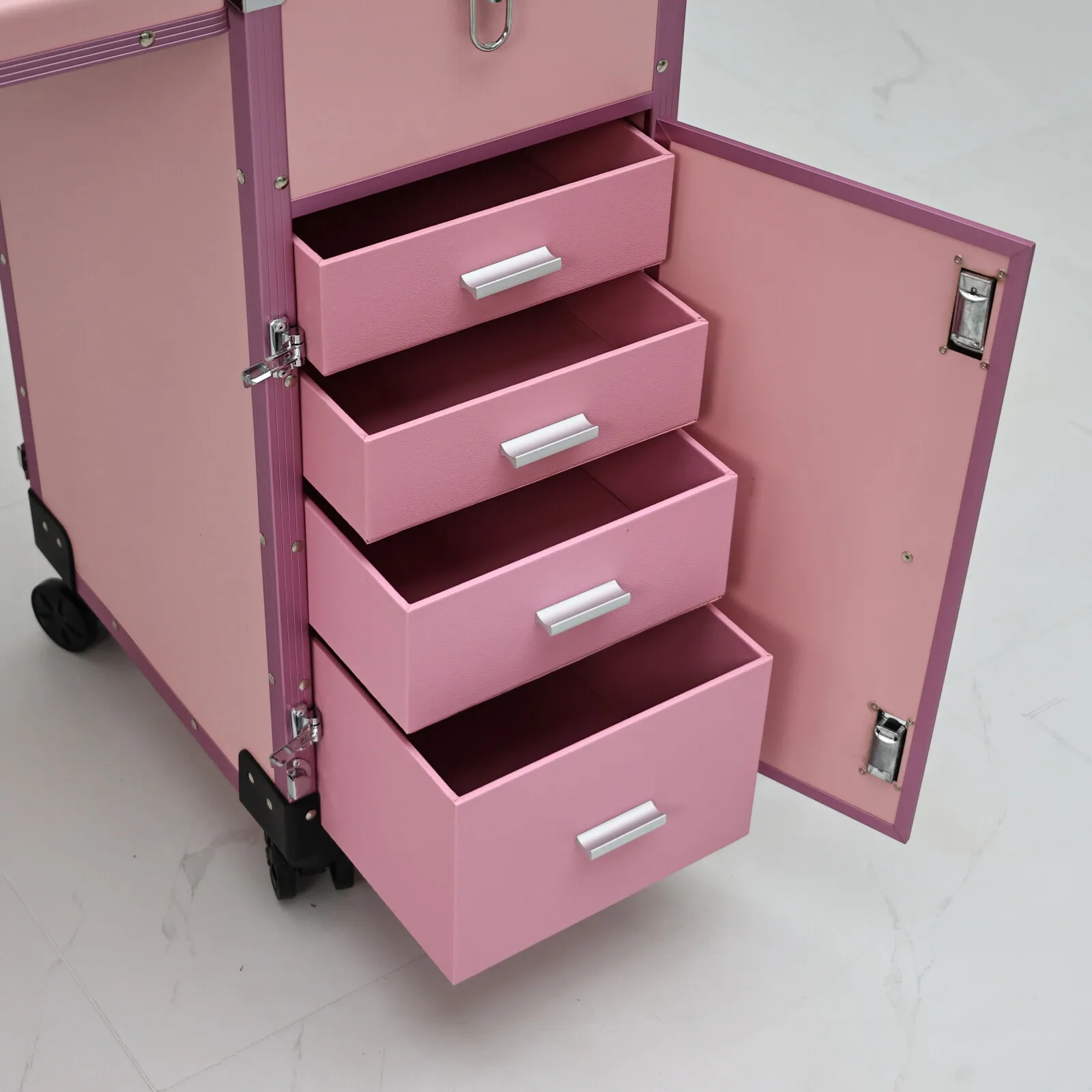 Rosa, tragbarer Manikürtisch mit LED-Spiegel, Schubladen und Rollen, zusammenklappbarer, rollbarer Nagelstudio-Tisch mit Stuhl, Salonmöbel für Nageldesigner. – Detail 21