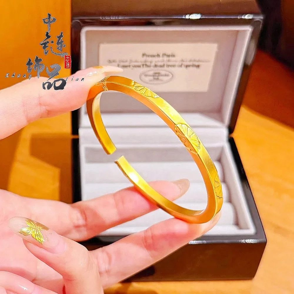 Small Daisy open bracelet female new Chinese style assorted square chrysanhem 9999gold