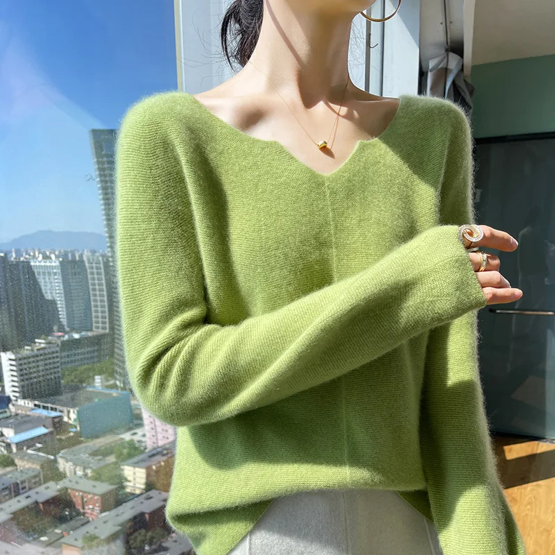 New 100 Pure Wool Knitted Base Sweater Women\'s Vneck Top Solid Color Interior Long Sleeve Cashmere Sweater Autumn/Winter Sweater