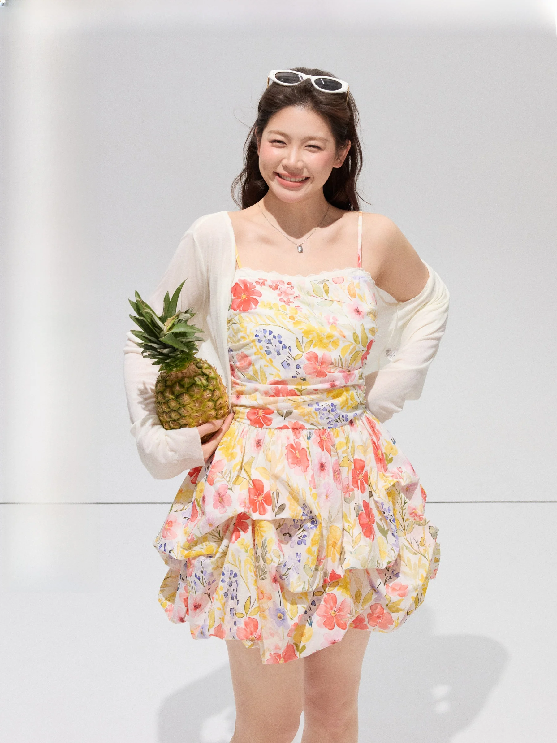 

JULULOOK Large Size Bouquet Buds Vacation Feelings Strap Dresses Cardigan Set for Plump Women A-Line Skirt Cotton Casual Wear