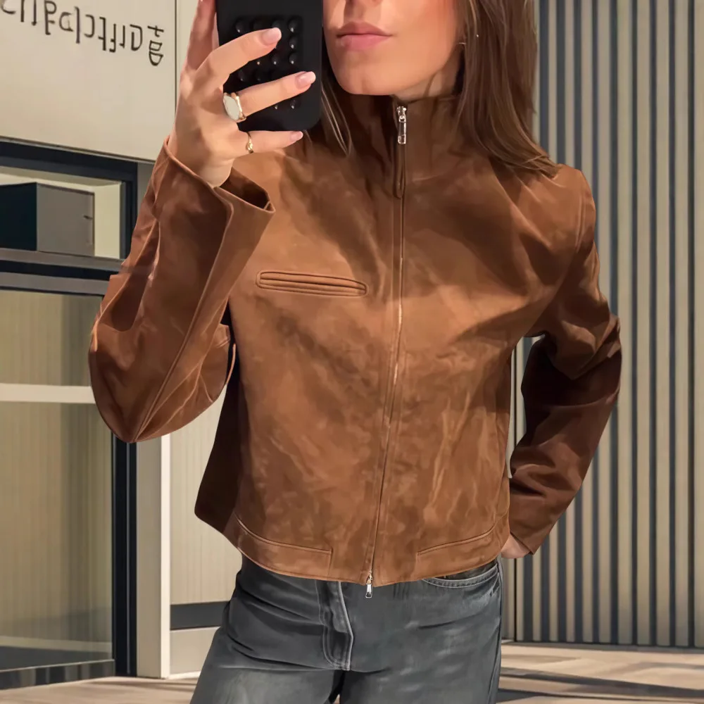 2025 جديد الوقوف طوق الجلد المدبوغ الملمس سترة نسائية بسيطة الرجعية تنوعا سترة قصيرة عادية ومريحة