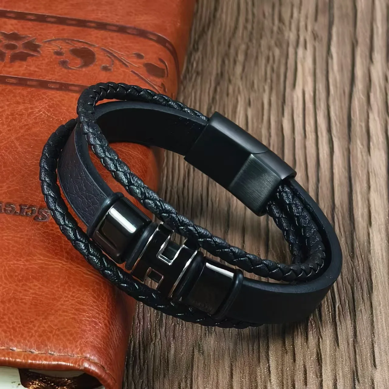 

high quality! Multi-layer men's leather rope bracelet for daily life, party, birthday gift bracelet