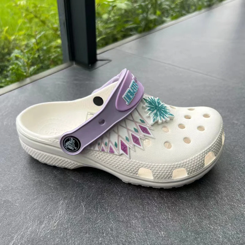 Scarpe da principessa per il ghiaccio e la neve per bambini scarpe da spiaggia per ragazzi e ragazze scarpe perforate resistenti all\'usura