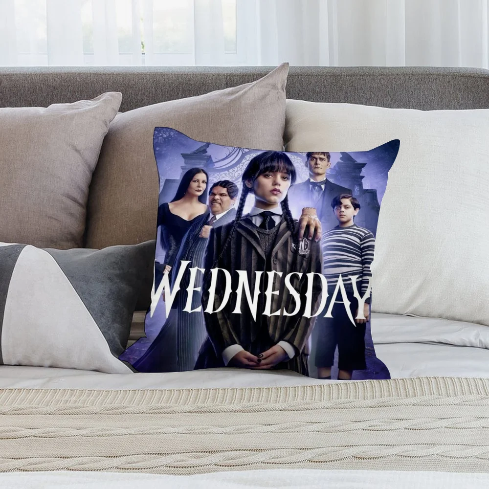 فيلم W-Wednesday كيس وسادة قصير أريكة قطيفة ديكور هدية المنزل وسادة الطباعة على الوجهين