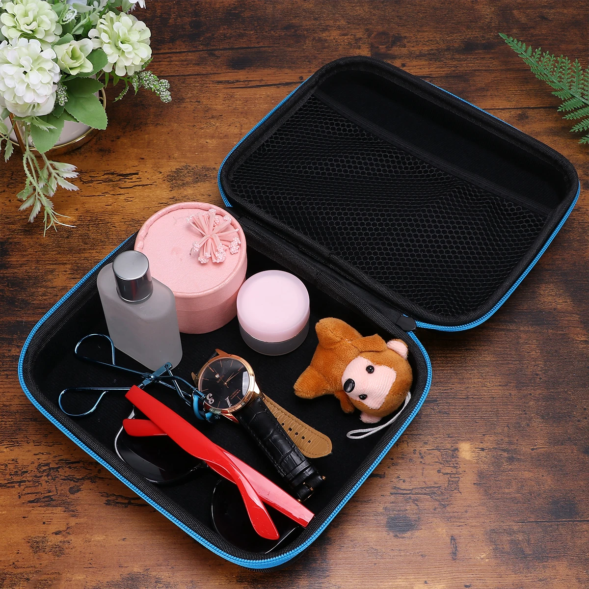 

1pc Essential Oil Storage Bag 15ml Bottle Portable Makeup Toiletry Travel Container Home Use Brush Organizer