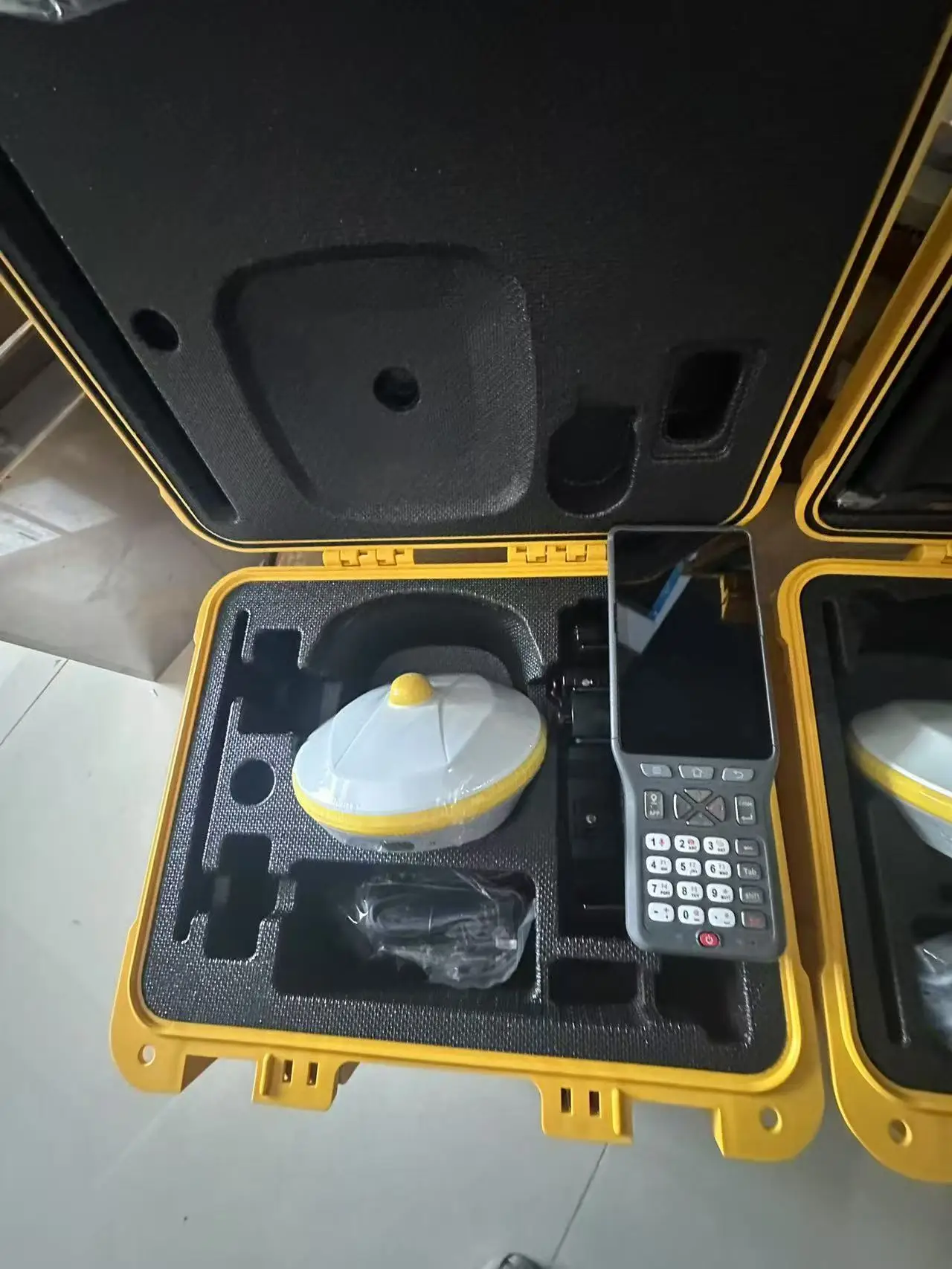 

Приемник Stonex T1AR Pro GNSS RTK DGPS для системы Stonex GPS RTK Visual Stakeout