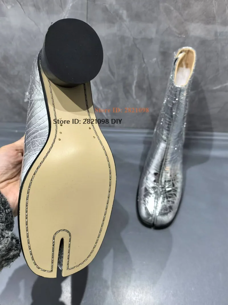 Silver Printed Leather Split Toe Two Finger 2 Toes Boots Pull On Casual Shoes Booties Women High Heeled Designer Runway Shoes