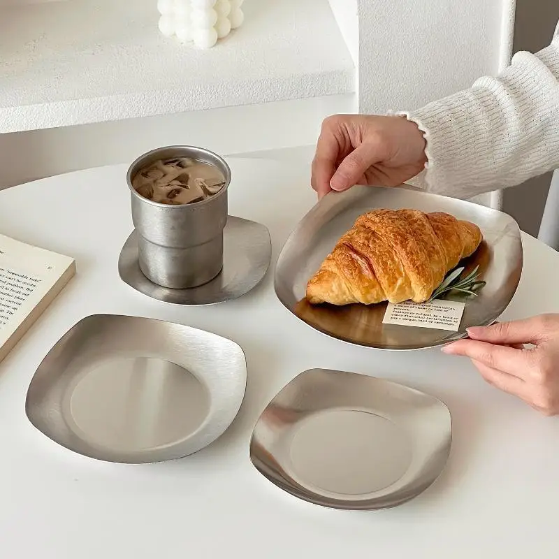 Retro Stainless Steel Cake Tray Square Luxury Dessert Plate Photo Props Minimalist Serving Tray Home Decoration