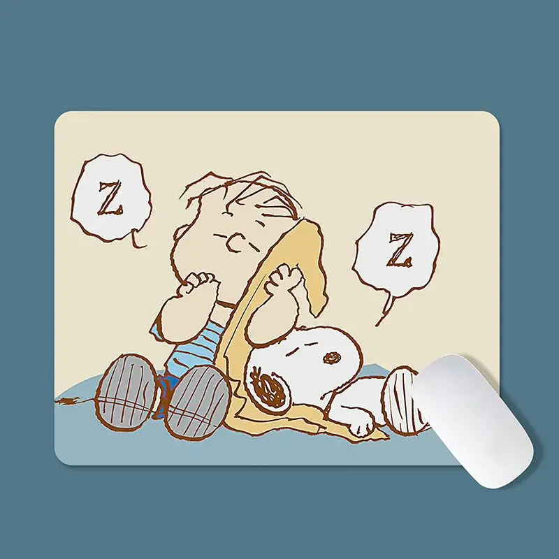 Cartoon pattern Snoopy new cute creative men and women fashionable simple compact portable office laptop mouse pad supplies