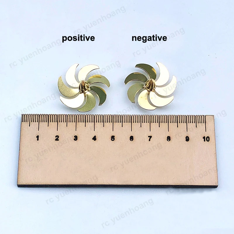 1Pair Outer Dia 30mm Shaft Hole M3 7-Blade Paddle Tin Soldering Brass Propeller for RC Simulation Ship Boat Props Replacement