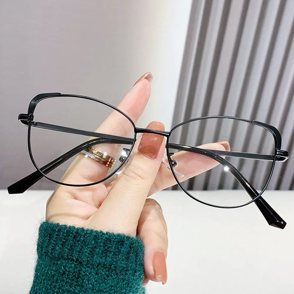 Vintage Anti-Blue Light Glasses Women Men Oversized Optical Frame Eye Protection Ultra Light Eyeglasses Office Computer Goggles