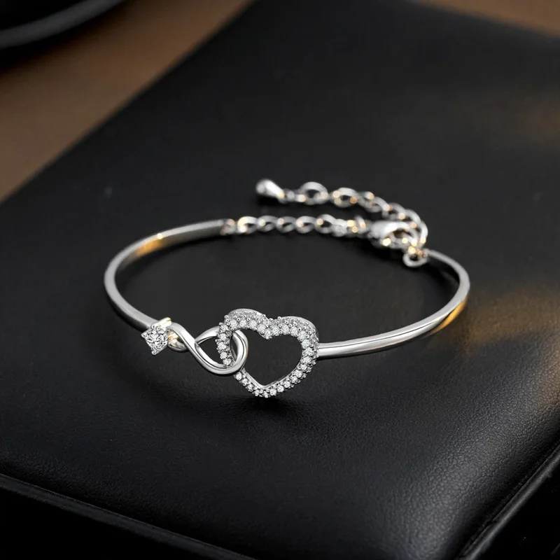 Forever Connected Bracelet to My Daughter, Mom's Infinite Love Heart Bracelets Forever, Inspirational Zircon Gift.
