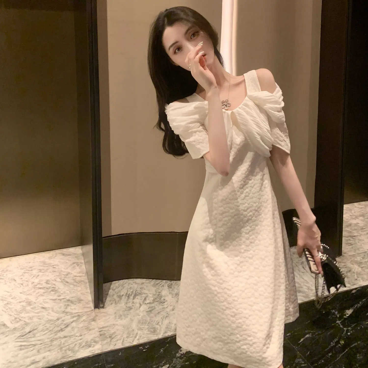 

Dress 2025 Summer New Women's Clothing Style Texture High End Off Shoulder Dress