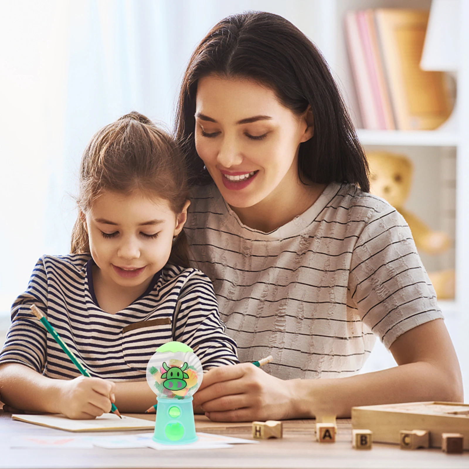 

Machine Mini Erasers Dispenser Kids Toy Classroom Reward Cartoon Eraser Container Students Stationary Child Gift