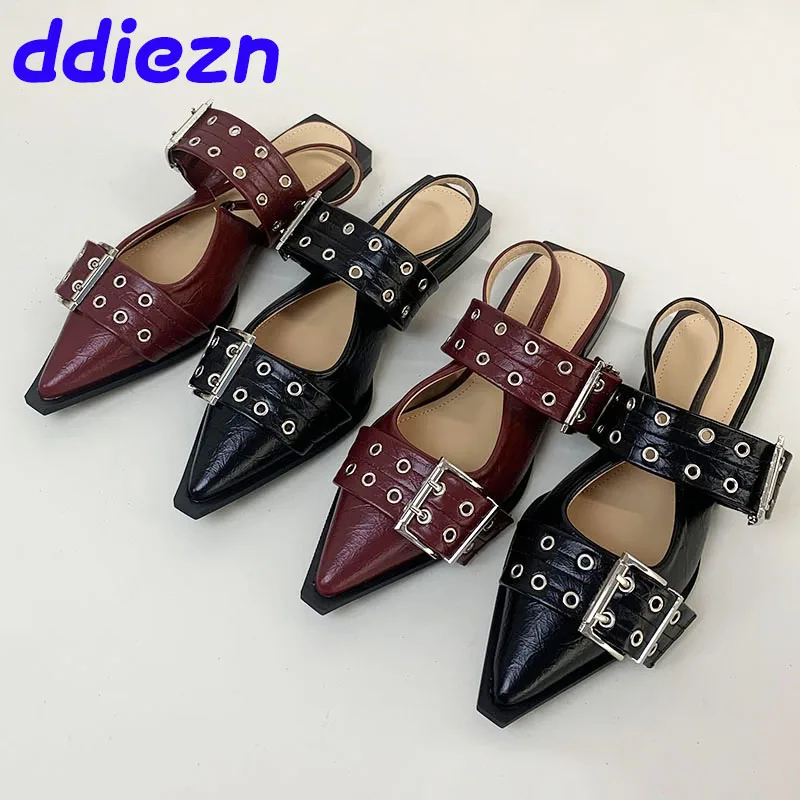 Luxury Sandals Flats Shoes For Women 2024 Summer Female Casual Sandals Shoes Buckle Strap Fashion Pointed Toe Ladies Slingback