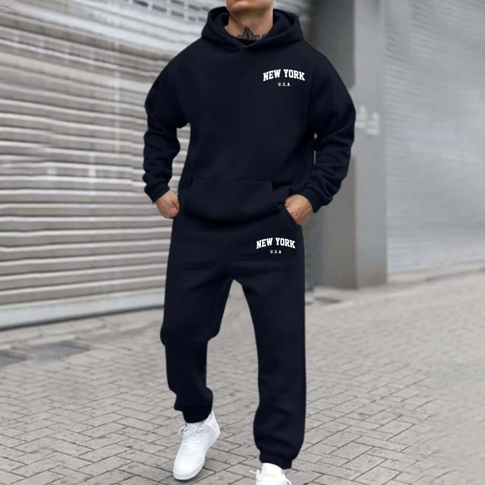 

New Hot-Selling Men's and Women's Street Fashion Fleece-Lined Hoodie with Print Set