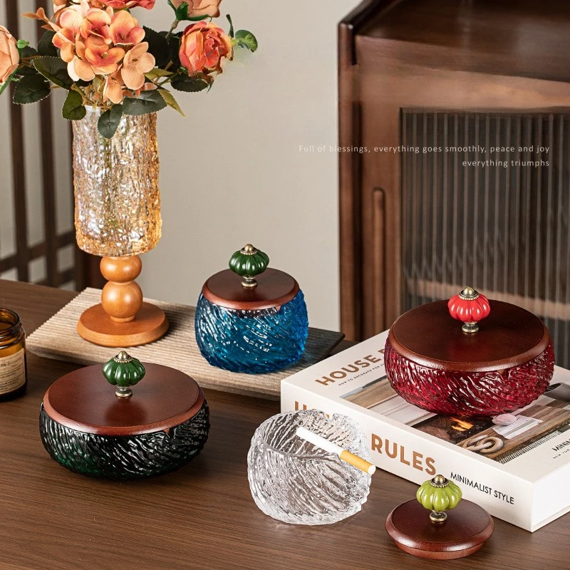 Large-Capacity Glass Ashtray with Wooden Lid Desktop Decor Threaded Glass Ashtray Office Windproof Ashtray Countertop Decoration