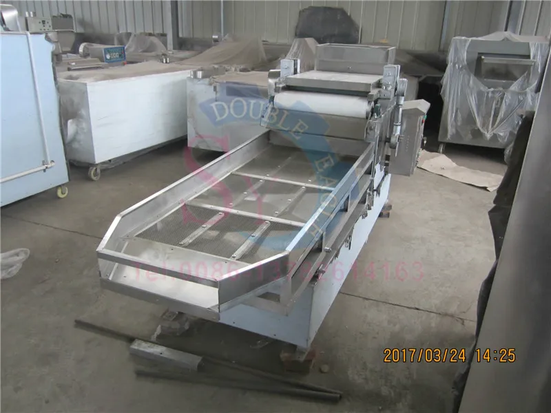 自動機械,振動スクリーン,ナッツとピーナッツ,アーモンドダイス,破砕切断を備えた切断機