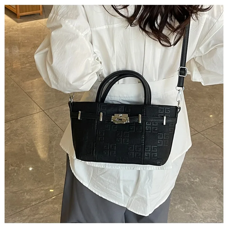 

Premium Women's Handbag Crossbody Bag Shoulder Messenger Bag Made From Genuine Leather Famous Designer Tote