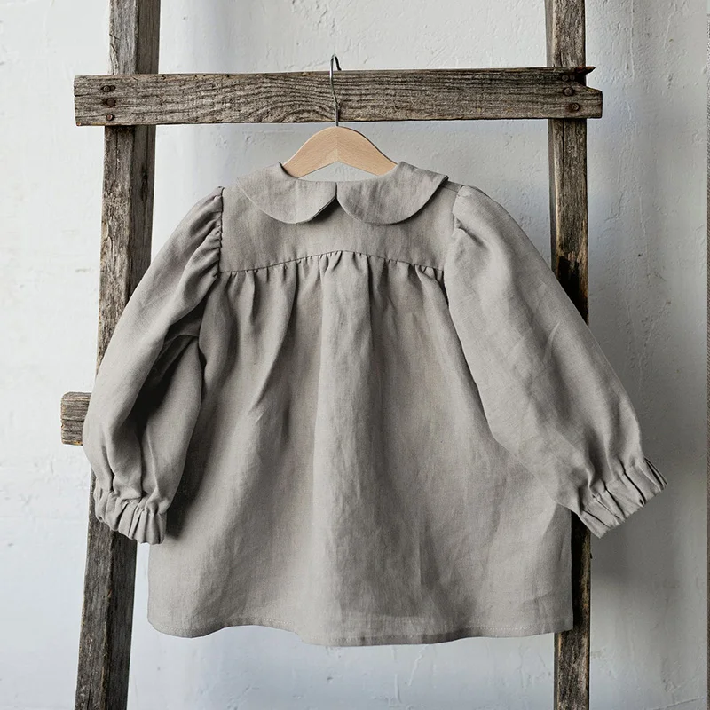 Autumn Retro Girls Long-Sleeve Cotton And Linen Shirts With Buttons New Baby Girl Casual Doll Collar Lantern Sleeve Tops TZ151