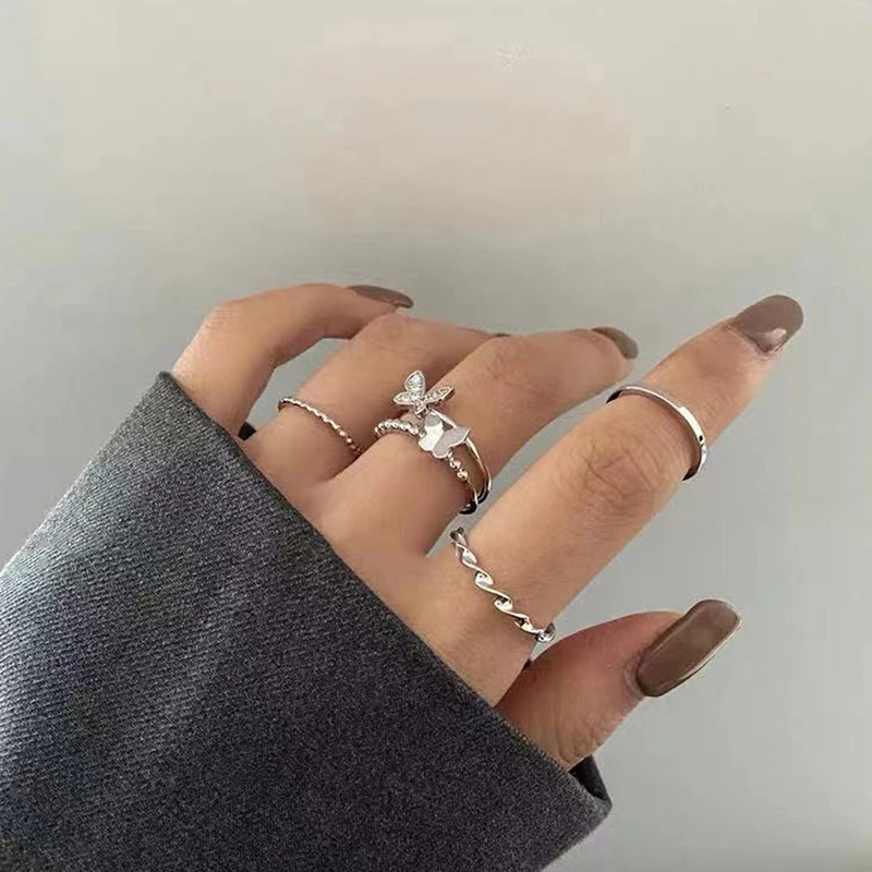 Set cincin Punk logam kupu-kupu Fashion untuk wanita, Aksesori hadiah perhiasan remaja, gesper cincin jari indeks wanita