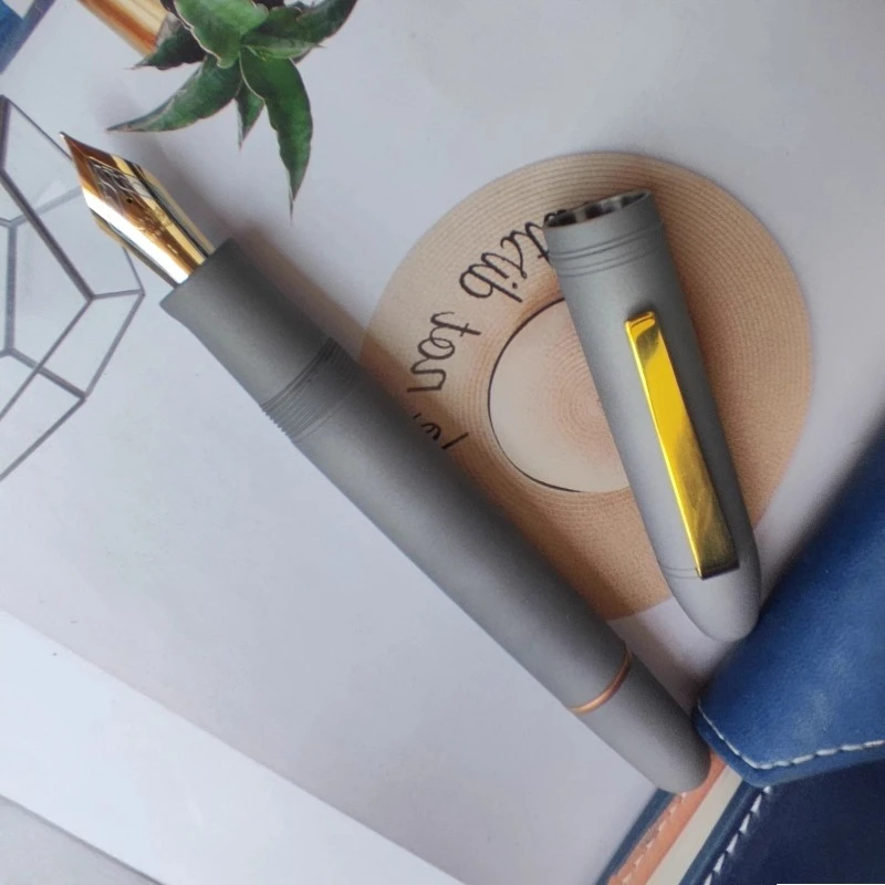 

BALAOYE перьевая ручка из титанового сплава Big Fish Thunder Jinhao No.8, наконечник ручки 40 мм, коллекция школьных принадлежностей, офисная ручка для каллиграфии