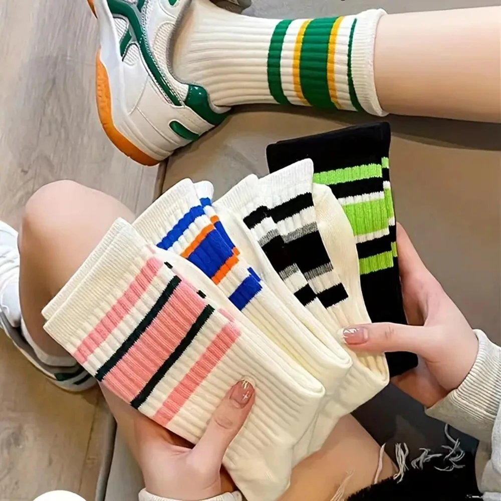 10 Pairs Women\'s Striped Mid Length Socks Fashionable Versatile Trendy Short Socks Comfortable Lightweight and Breathable Socks