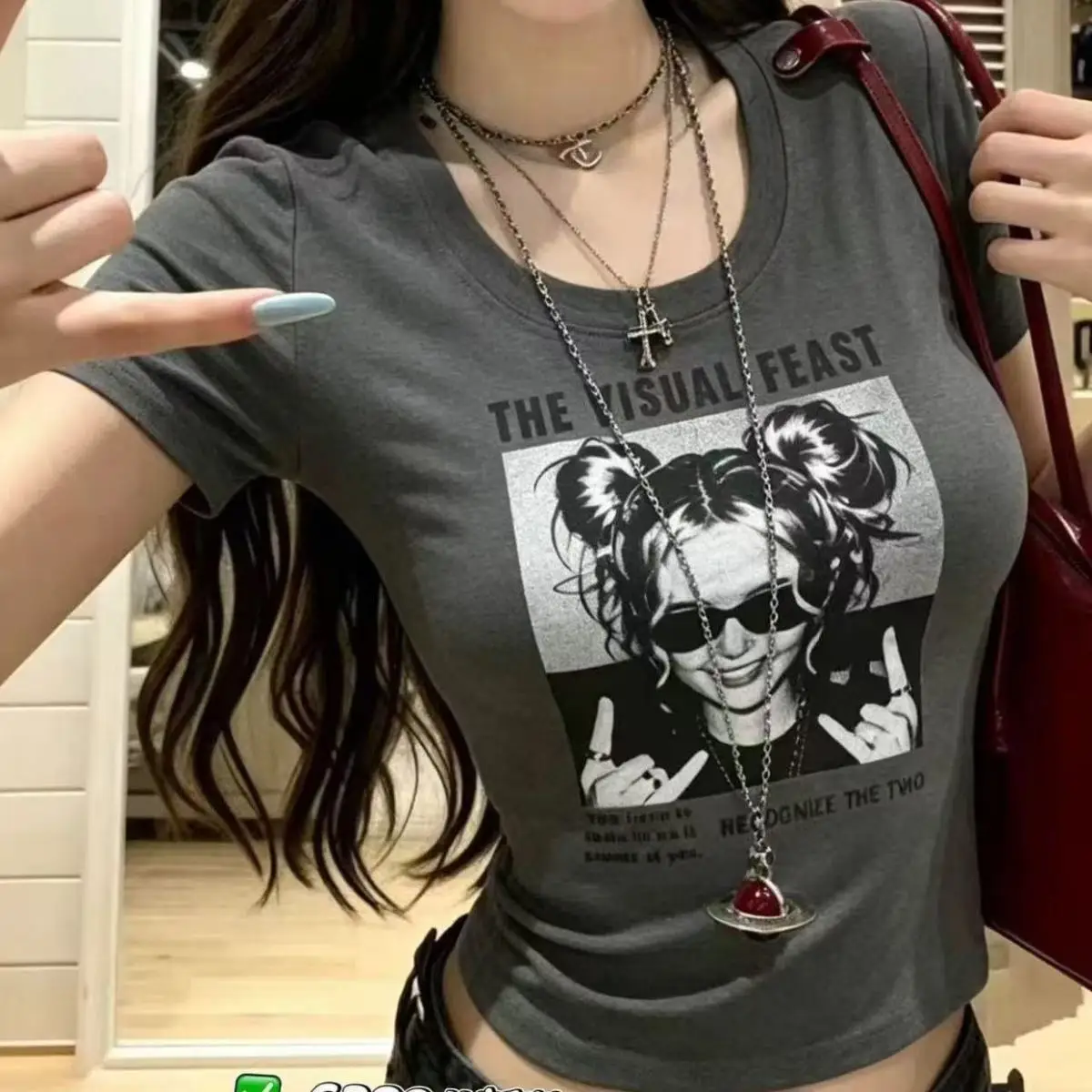 SYsYouthfully American Retro S - огляд і ціна T Shirt Tight Fit