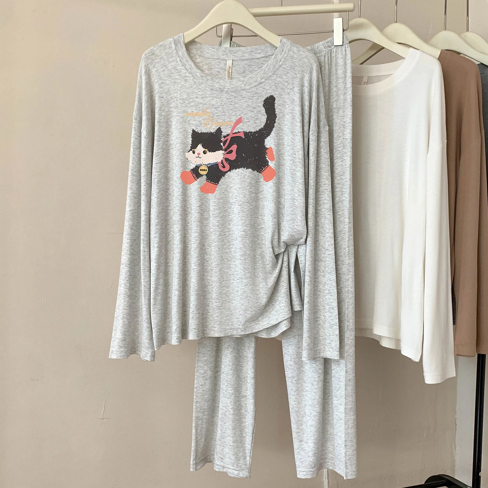 

5117-308 Modal Pajamas for Women, Spring and Autumn New Style, Casual, Simple, Solid Color, Round Neck, Long Sleeves, Comfortable and Breathable Loungewear Set