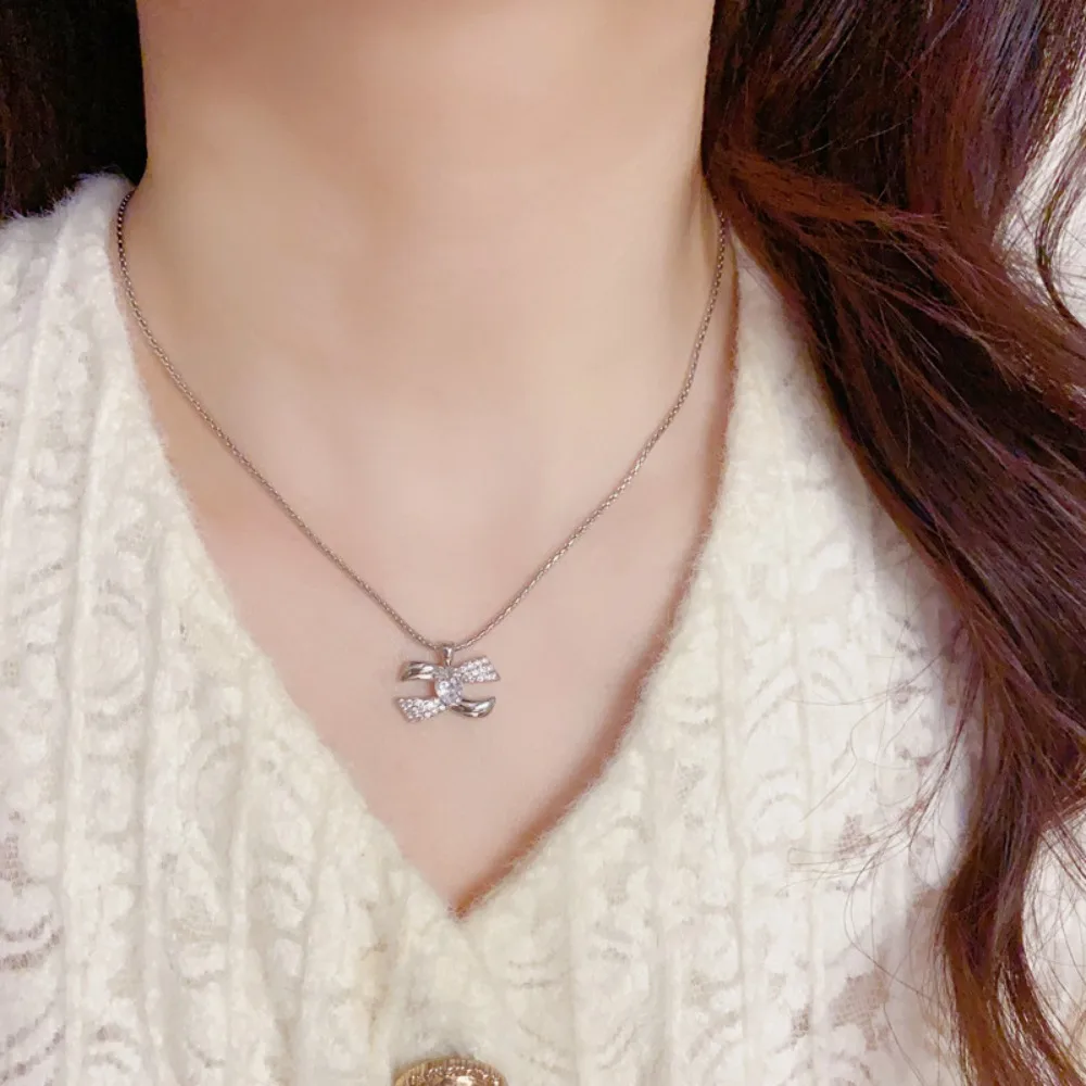 

Новое минималистское ожерелье с воротником-линией 2025 года и элегантным роскошным шикарным дизайном