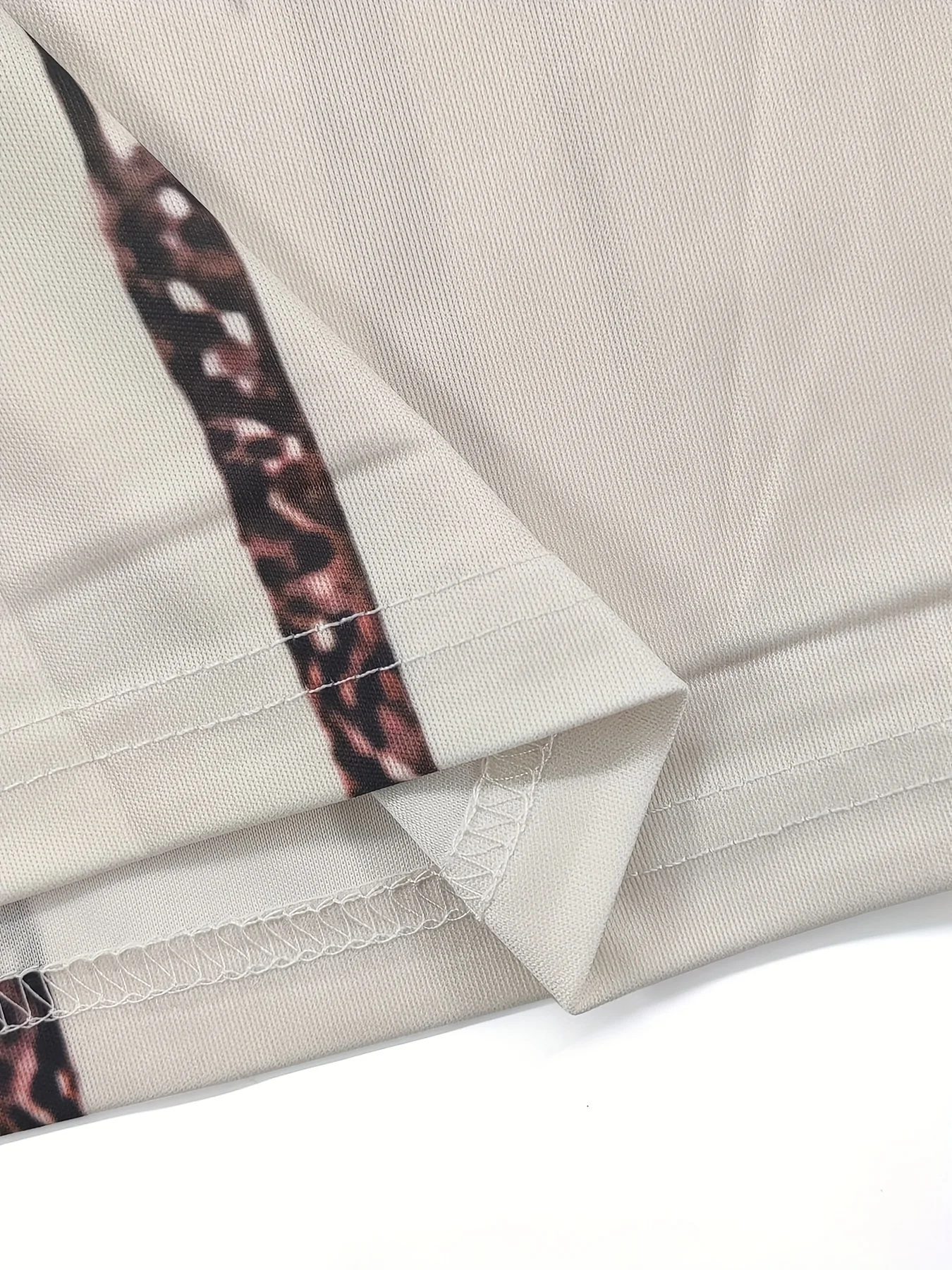 O novo conjunto masculino para o verão de 2025 é impresso em 3D, moderno, casual, confortável e respirável