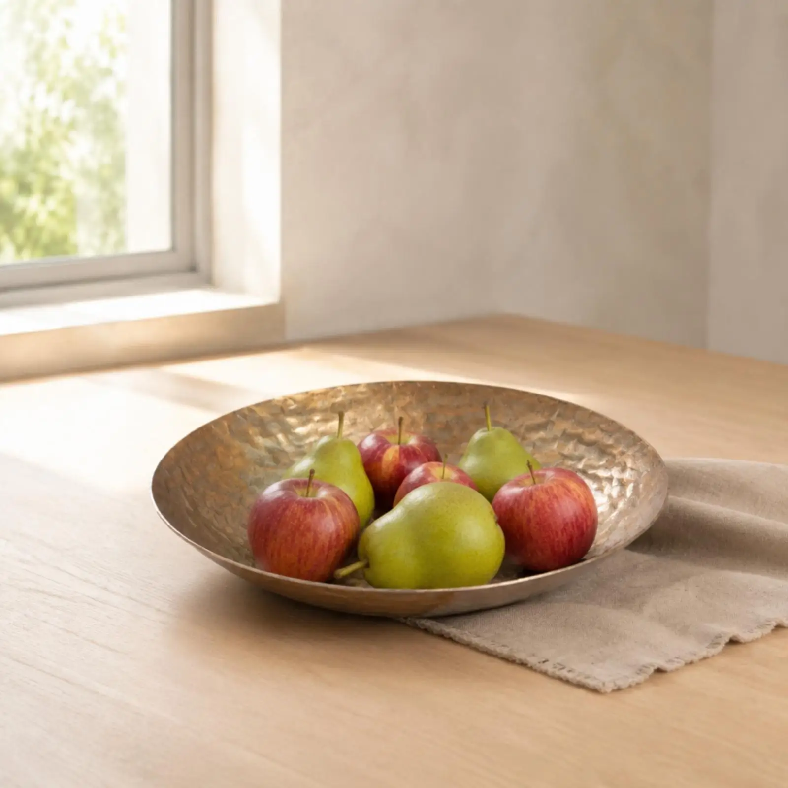Raised Edge Elliptical Tray for Home Decor Organizing Mail Keys Snacks Hammered Texture Countertop Accessory