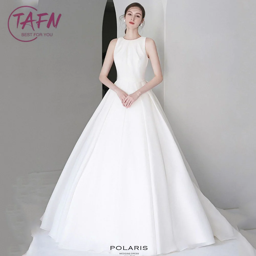 TAFN Elegant Simple Wedding Dresses A-line O-Neck Sleeveless Bridal Gowns Photo Shoot Dresses Custom Made