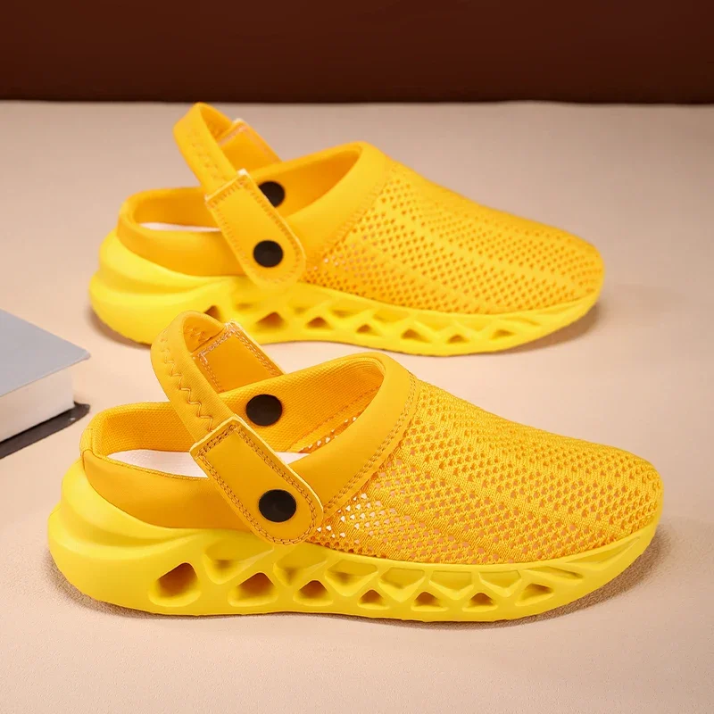 

Trend Half Slippers for Men Anti-slip Mens Casual Shoes Light Slippers Breathable Fashion Slip on Sneakers Zapatillas De Deporte