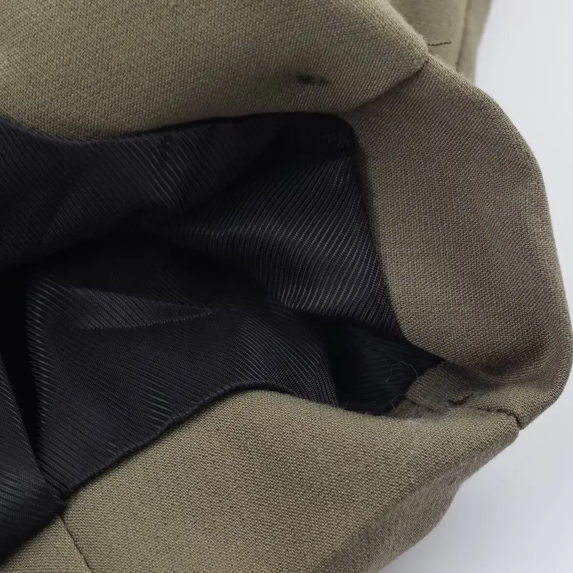 

KASLEAD Faionable Pleated Hemline Pilot Jaet Coat for Women New Sle 995595 Long Sve Turn-down Collar Button Closure...