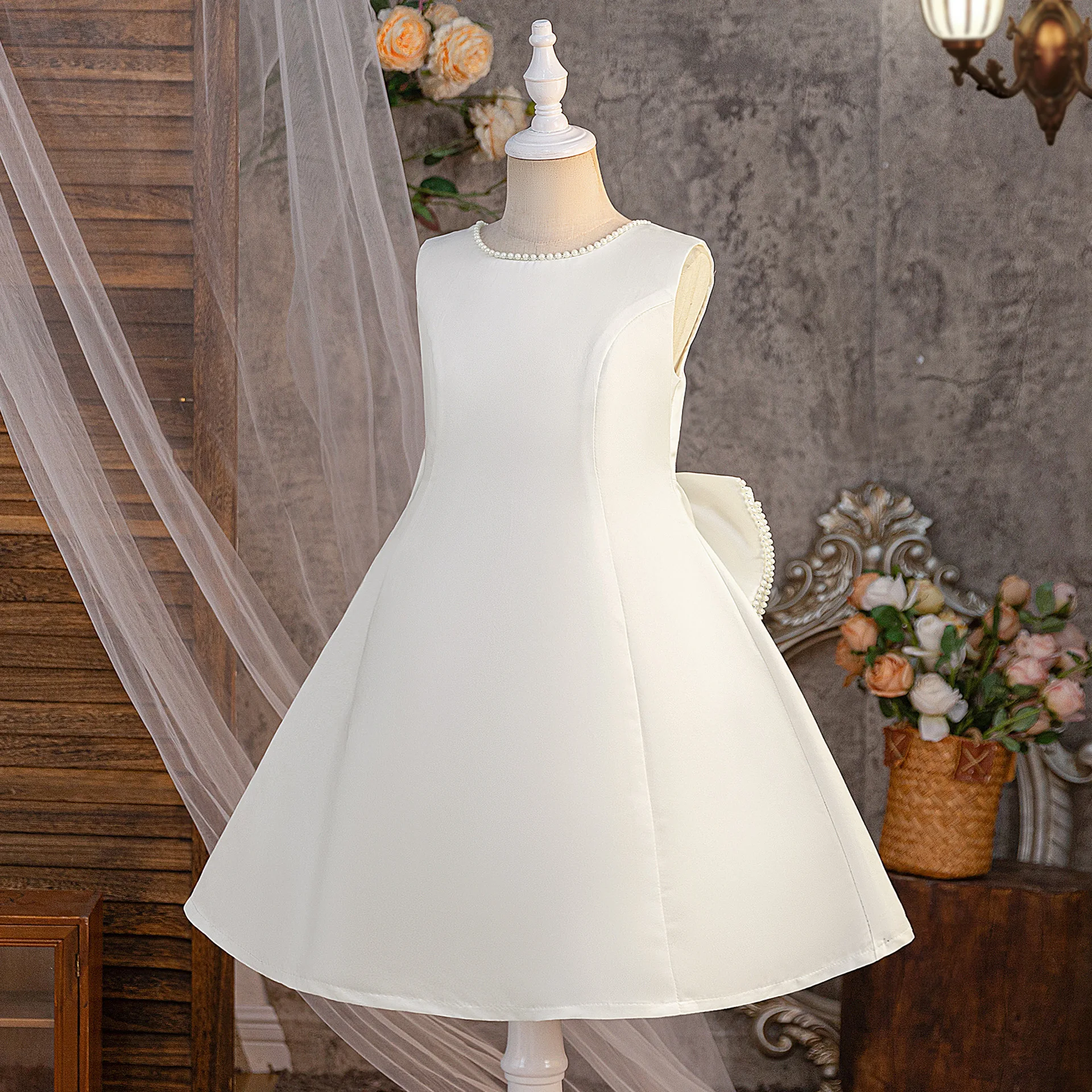 فستان أبيض للفتيات مطرز بفيونكة كبيرة بدون ظهر فستان الأميرة للأطفال لحفلات الزفاف وحفلات أعياد الميلاد #2