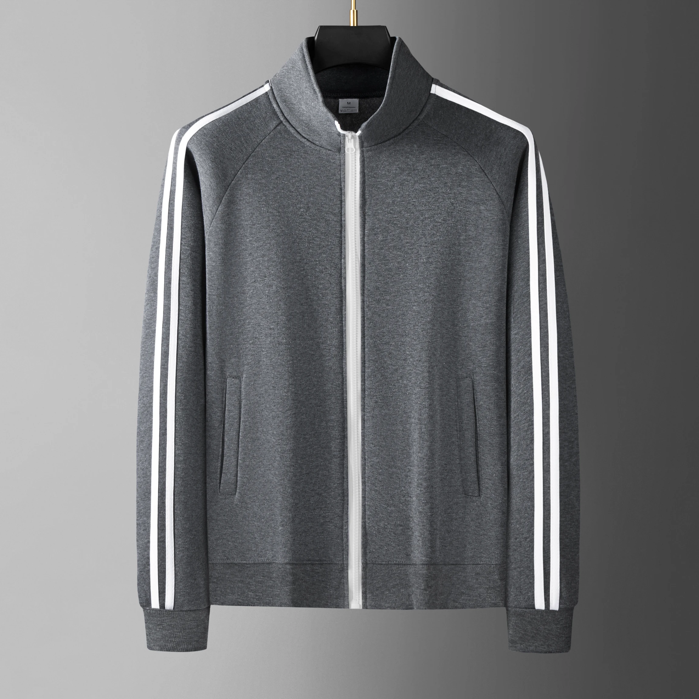 Herren Freizeit-Sportjacke mit Stehkragen, durchgehendem Reißverschluss, 3 weißen Streifen, langen Ärmeln, Sportbekleidung für Männer, Fitness-Training, Alltags-Oberbekleidung – Detail 4