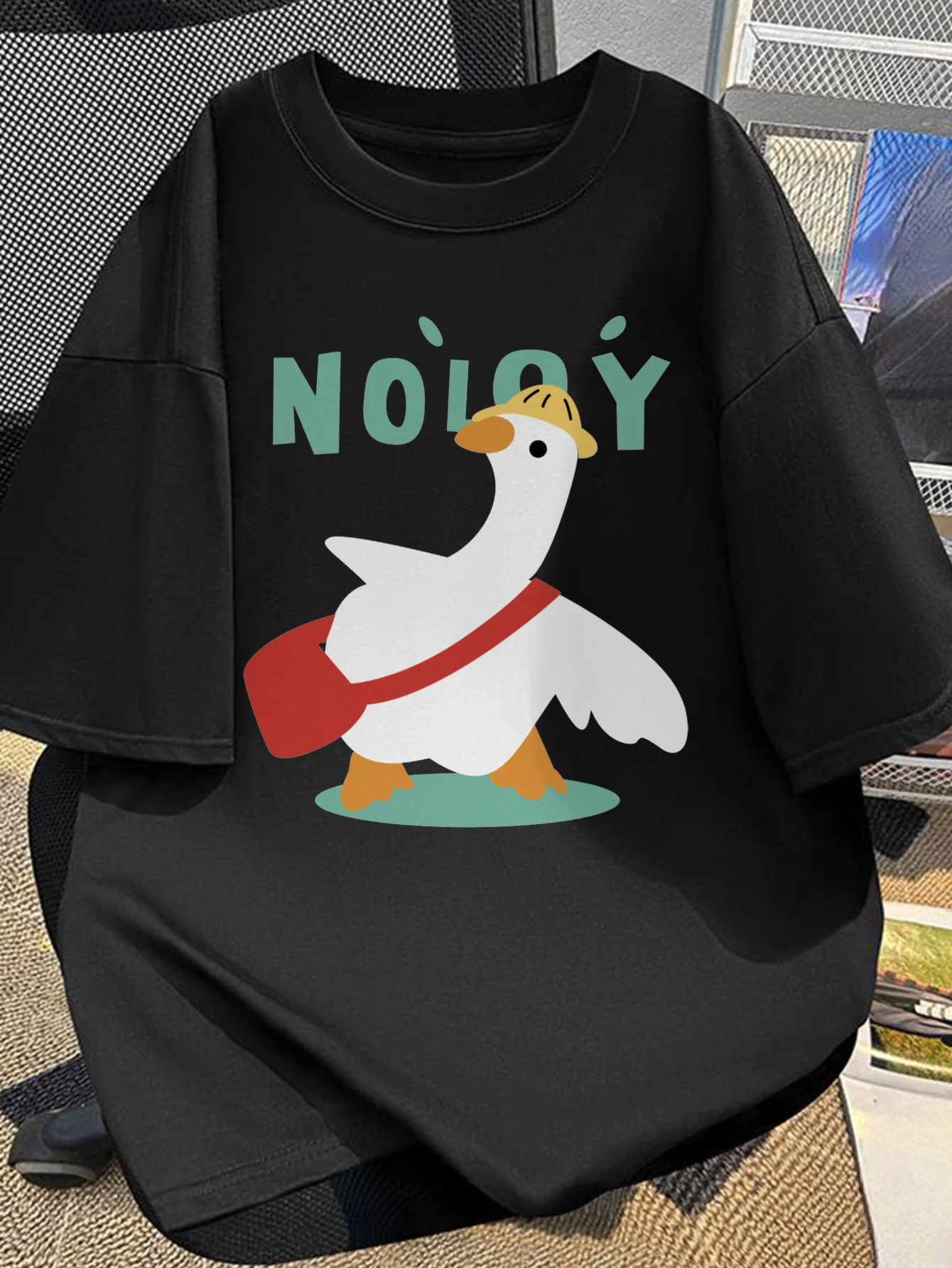 

Cartoon Duck Graphic Printing Summer Autumn and Winter Pure Cotton Casual and Comfortable Men's and Women's T-shirts