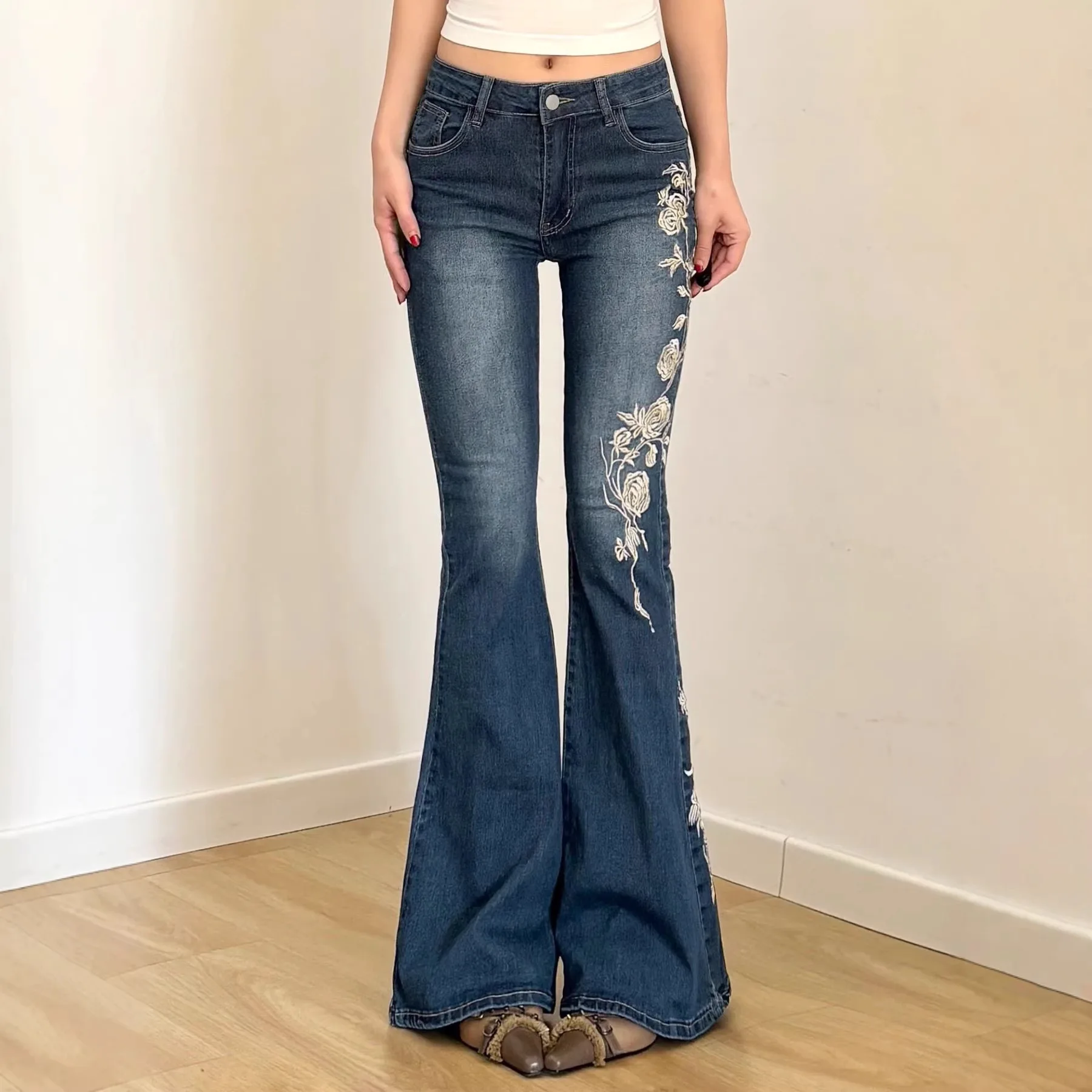 Women's Jeans American Retro Spice Girl Design Sense Old Washed Jeans Children 2026 Summer Embroidery Slim Fit Slim Pants view 3