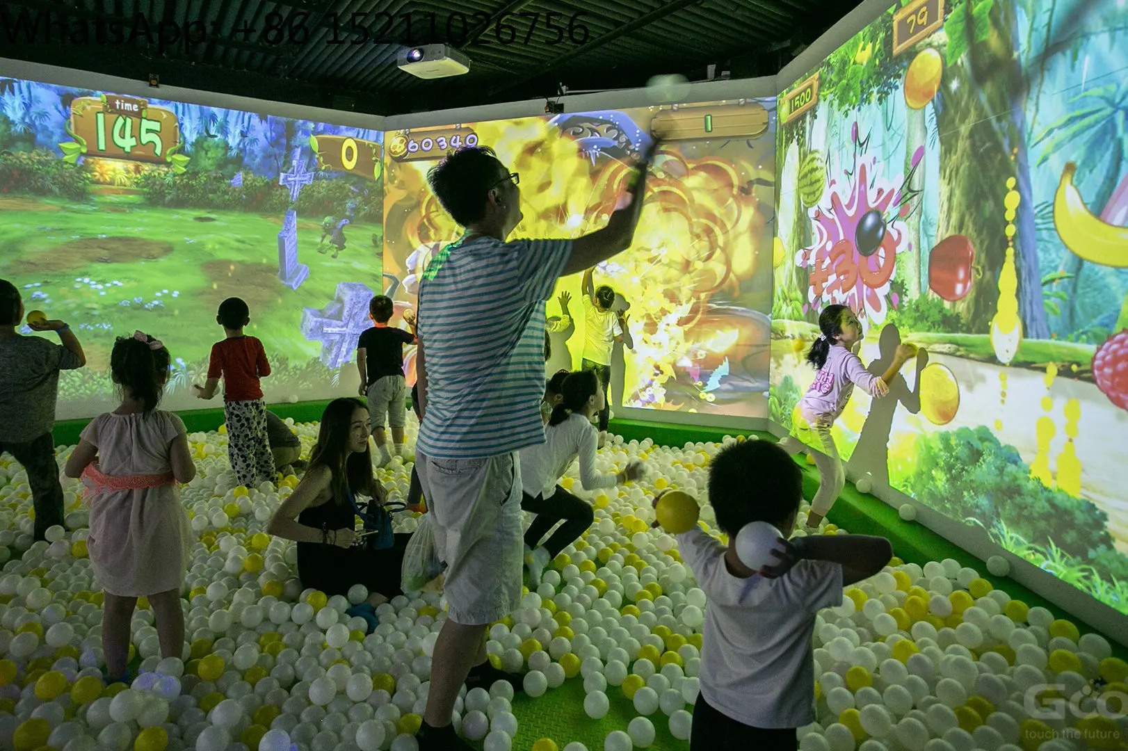 Kids Interactive Wall Projection Games - Throwing Ball Games & Interactive Ball Pool for Mall Playgrounds
