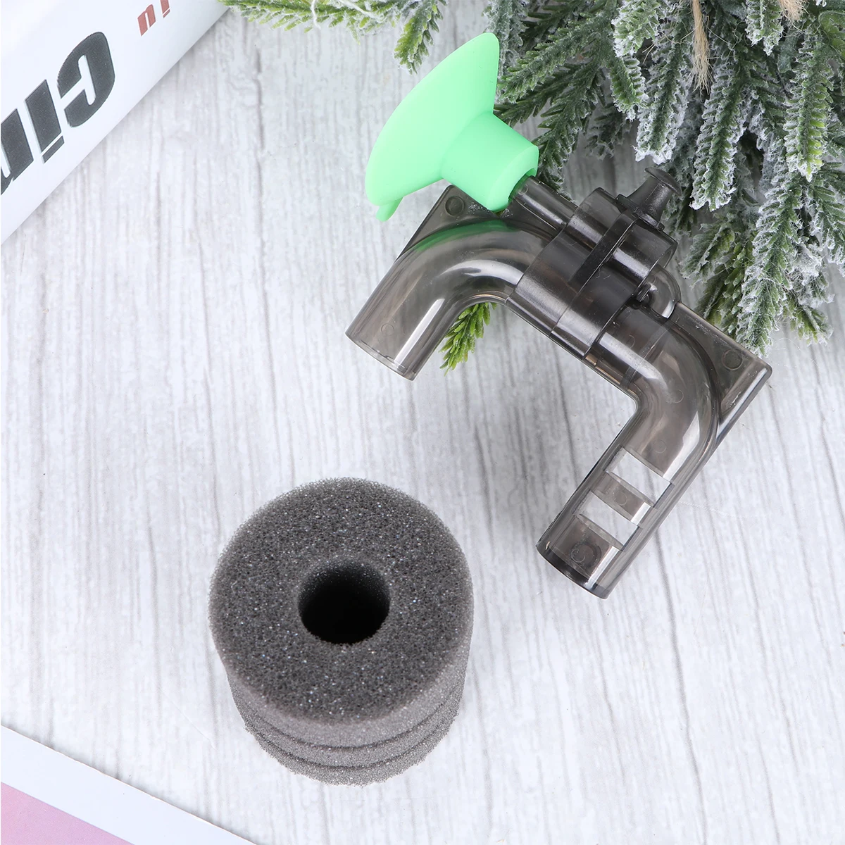 

Mini Sponge External Aquarium Filter Pneumatic Aquarium Filter for Small Fish Tank Shrimp Tank Ultra-Quiet Mute Submersible