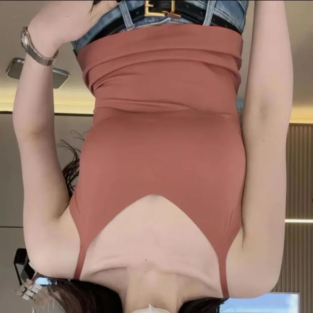 

Prevent Sagging Tank Top Strap Vest Elastic Bottoming Vest Women’s Ice Silk Tank Vest with Chest Pad Traceless Design Camisole