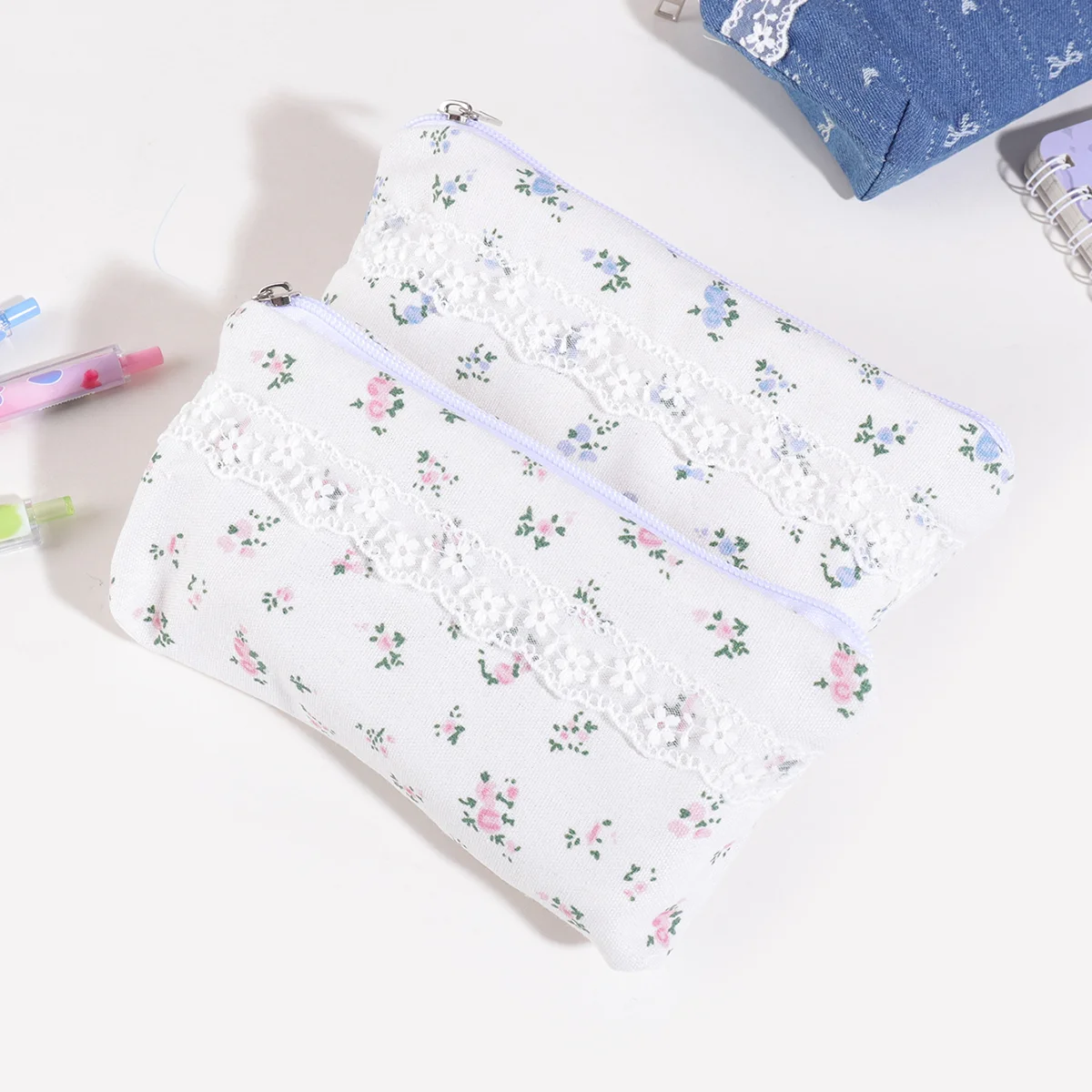 Niedliches Blumen-Federmäppchen mit Schleife, Reißverschluss-Design, große Kapazität, tragbare Stifttasche, Schreibwaren-Organizer für Schüler, für den Schulanfang
