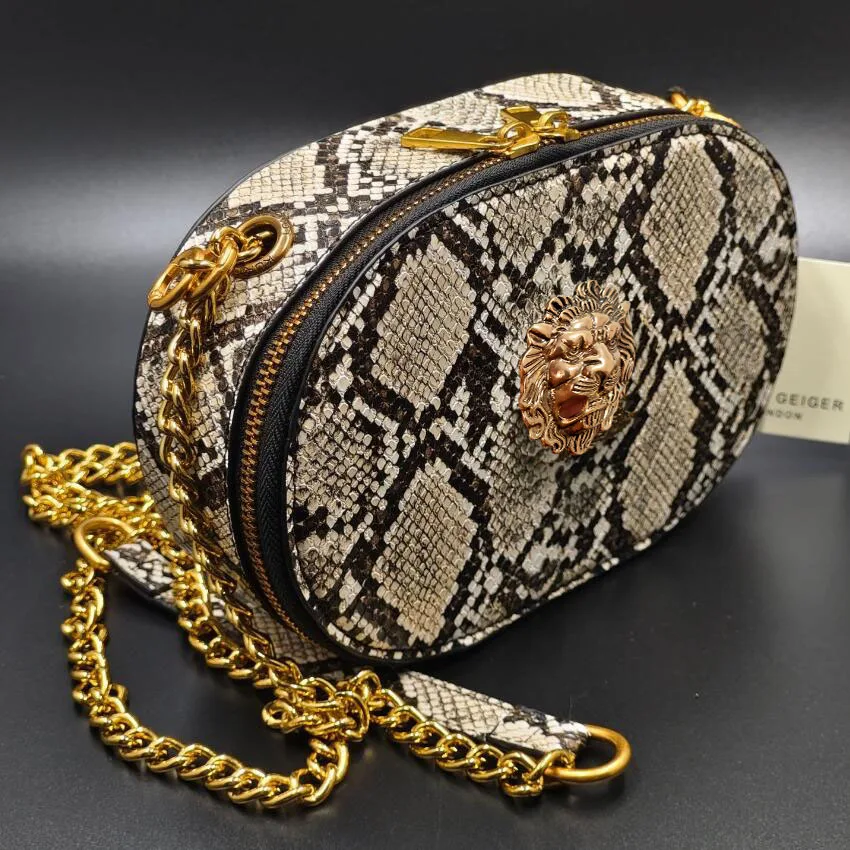 

Tiger-head box - Camera bag - Handbag designer - Single shoulder crossbody bag - Wholesale - Fashion bags 62