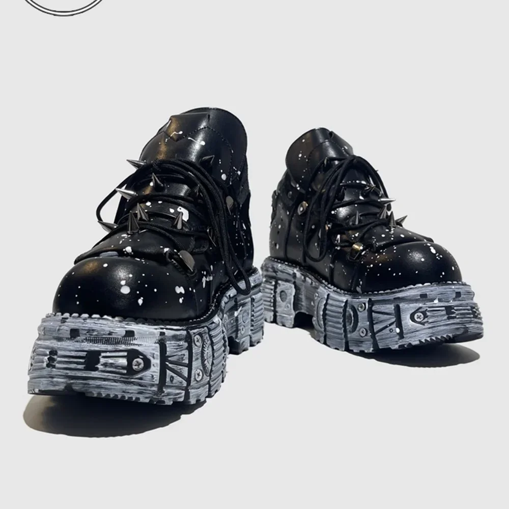 Platform Spiked Rivet Motorcycle Boots Round Toe Fashion Sports Casual Boots 35-45 2024 New Punk Rock Street Men and Women Pumps