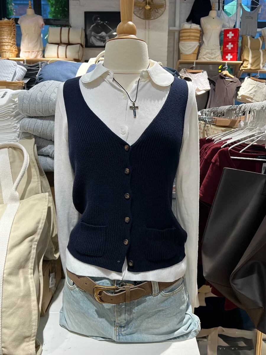 

Темно-синий вязаный свитер с карманами, жилет, женский однобортный топ без рукавов с v-образным вырезом, осенний новый милый винтажный тонкий укороченный топ Y2k