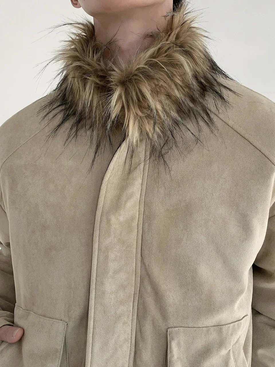 Men's 2025 Winter New High-End Faux Fur Collar Parkas Men's Thickened Warm Parkas Male Solid Color Long Sleeve Outerwear Jackets