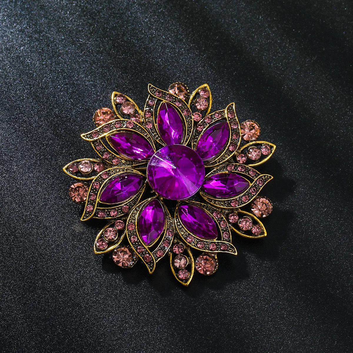 Anmutige Luxus-Kristall-Broschen mit runden Blüten für Damen, trendige Zirkon-Anstecknadeln, Schmuck für Party, Büro, Anzug, Dekoration, Festivalgeschenk – Detail 23