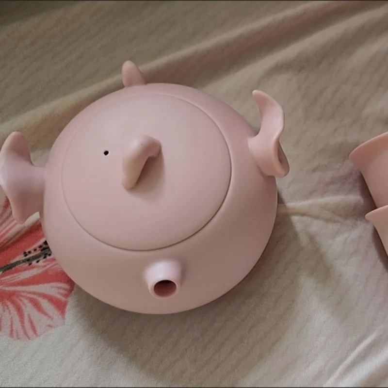 

Исинский фиолетовый глиняный чайник ручной работы с шариковым отверстием, фильтр Xishi, чайник в форме розовой свиньи, китайский чайный сервиз Zisha, чайник с чашкой для чая